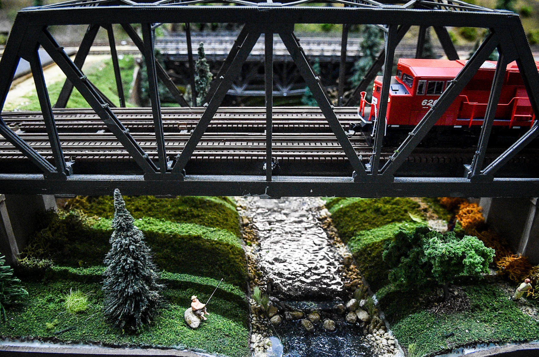 110919-mda-nws-modeltrains-032a.JPG